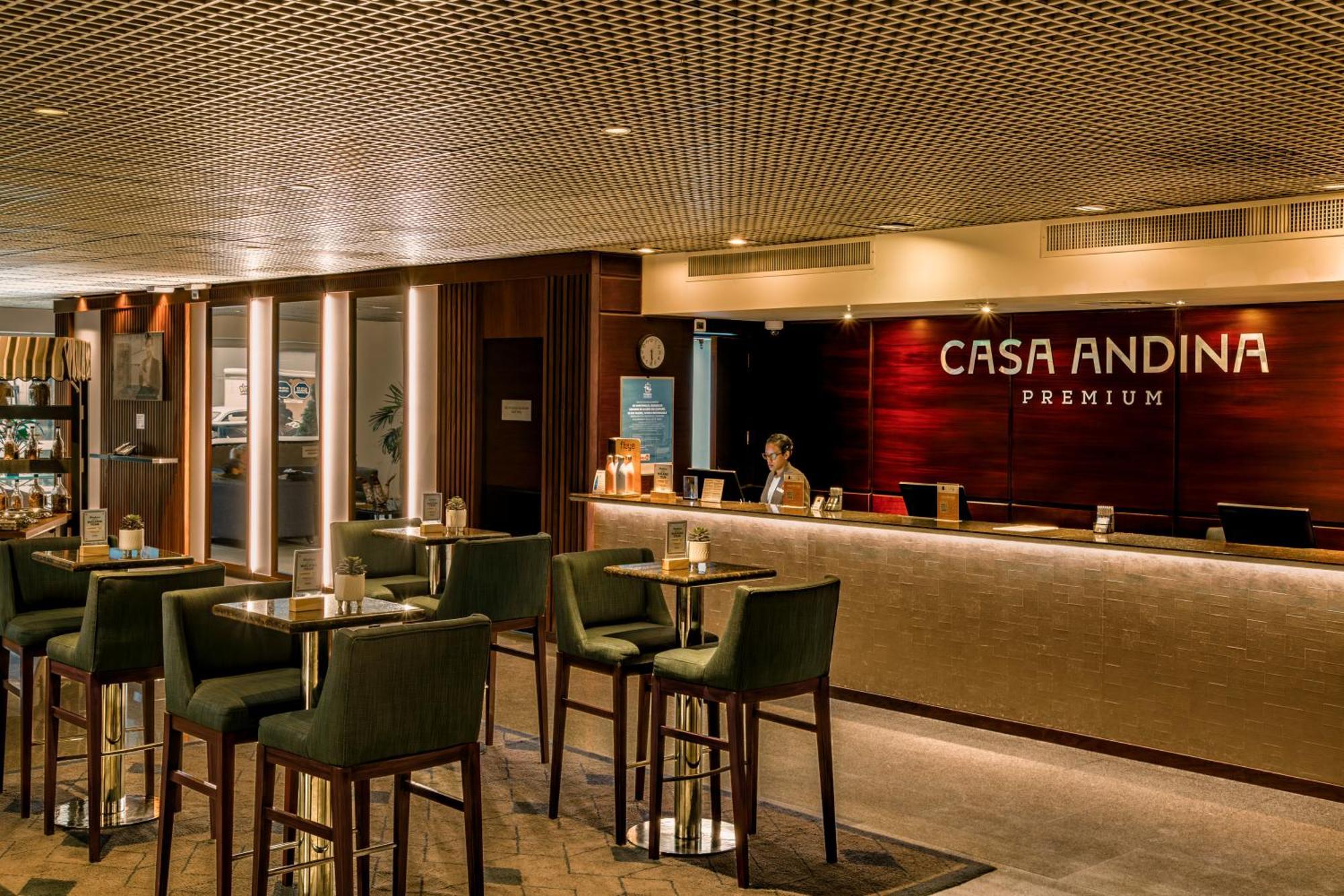 ホテル カーサ アンディーナ プレミウム ミラフローレス リマ エクステリア 写真 Casa Andina Premium Hotel in Lima