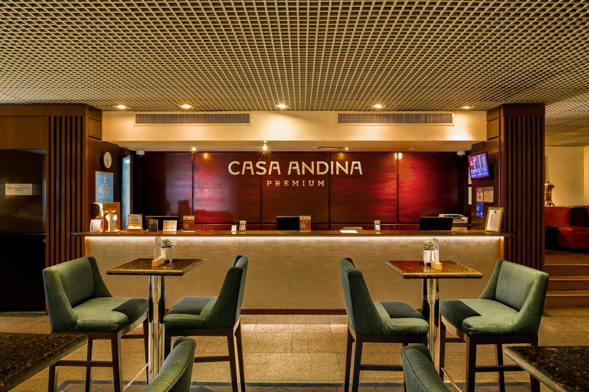 ホテル カーサ アンディーナ プレミウム ミラフローレス リマ エクステリア 写真 Casa Andina Premium Hotel in Lima, Peru
